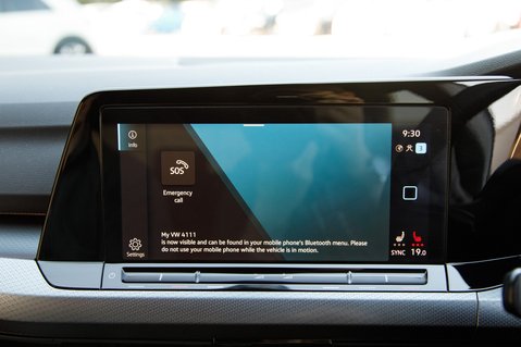 Volkswagen Golf ACTIVE TSI 20