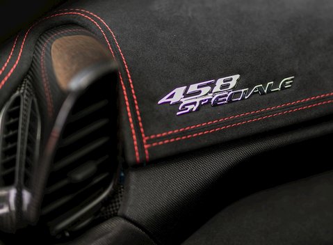 Ferrari 458 Speciale 19