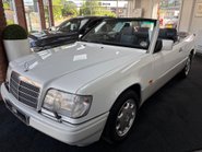Mercedes-Benz E Class 3.2 E320 Cabriolet 2dr Petrol Automatic (217 bhp) 1