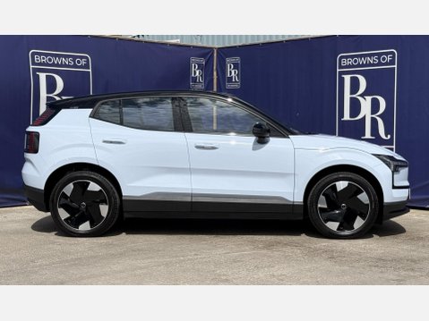 Volvo Ex30 Single Motor Extended Range 69kWh Plus SUV 5dr Electric Auto (272 ps) 4