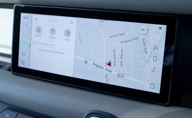 Land Rover Defender 110 HSE D240 23