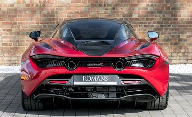 McLaren 720S Performance 5