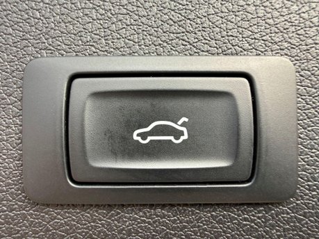 Audi Q5 2.0 TDI S line Plus Special Edition S Tronic quattro Euro 6 (s/s) 5dr 28