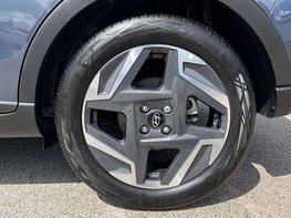 Hyundai BAYON 1.0 Bayon Premium T-GDI Auto 5dr 14
