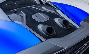 McLaren 600LT 35