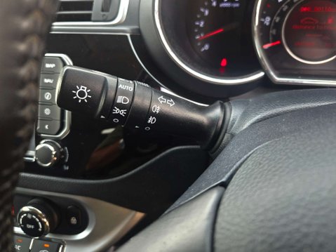 Kia Rio 1.4 Rio 3 ISG CRDi 5dr 34