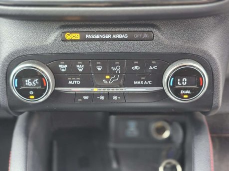 Ford Kuga 1.5 EcoBlue ST-Line SUV 5dr Diesel Auto Euro 6 (s/s) (120 ps) 27
