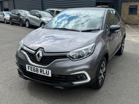 Renault Captur PLAY TCE 3