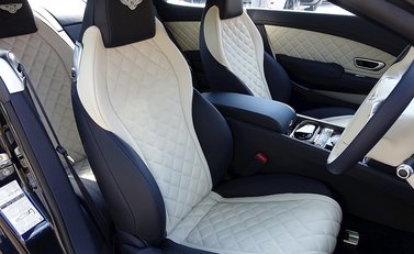 Bentley Continental GT V8 S Mulliner 12