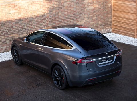 Tesla Model X X P100 11