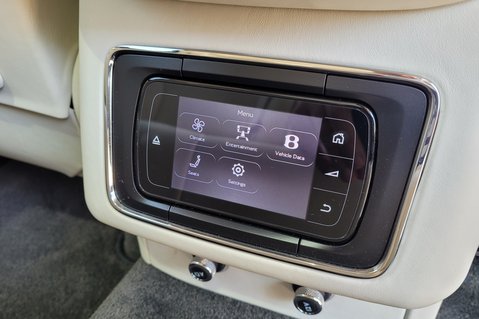 Bentley Bentayga First Edition V8 Diesel 45