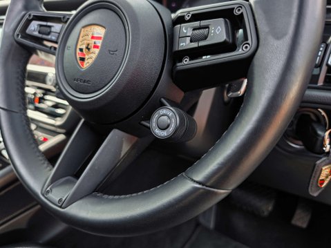 Porsche Macan 2.9 Macan S Semi-Auto 4WD 5dr 26