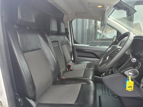 Vauxhall Vivaro L2H1 2900 SPORTIVE S/S 9