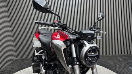 Honda CB 2020 ONLY 2K 125CC LEARNER 15BHP SPORT NEO MODEL 34