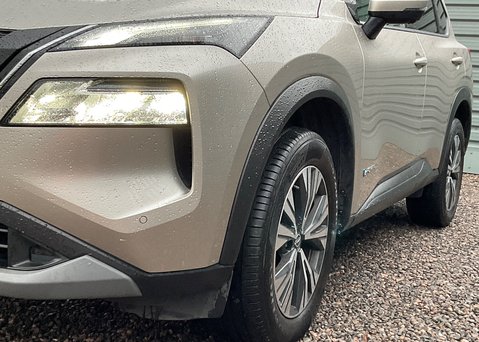 Nissan X-Trail E-4ORCE N-CONNECTA 9