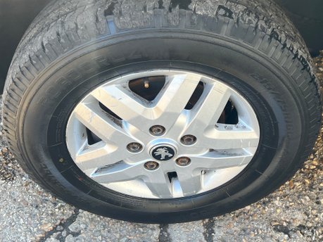 Peugeot Boxer BLUEHDI 435 L4H2 PROFESSIONAL P/V 13