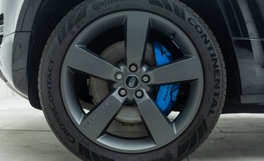 Land Rover Defender 90 V8 P525 26