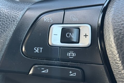 Volkswagen Crafter CR35 140 ps Tdi L2 H2 Trendline Panel Van - No VAT 20