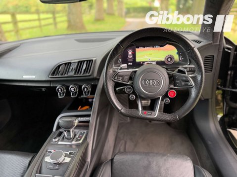 Audi R8 5.2 R8+ Quattro V10 Semi-Auto 4WD 2dr 34