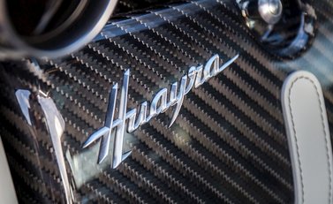 Pagani Huayra 19