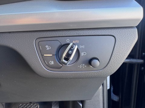 Audi Q5 TDI QUATTRO SPORT 16