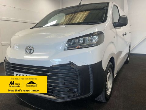 Toyota Proace 2.0 Proace Active 5dr 1