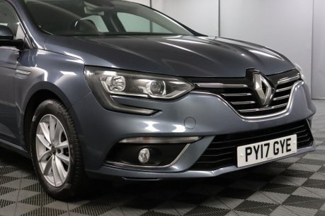 Renault Megane DYNAMIQUE NAV DCI 8