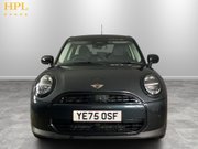 Mini Hatch 1.5C Classic Hatchback 5dr Petrol Steptronic Euro 6 (s/s) (156 ps) Parking 2