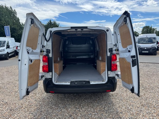 Toyota Proace LWB L2H1 [SOLD MM] Low Roof (Category N) Icon 310 Air Con Nav Sensors EURO 8