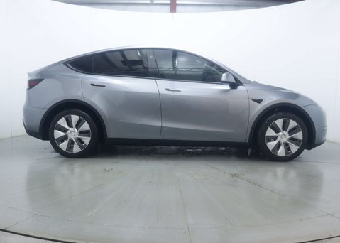 Tesla Model Y Model Y Long Range AWD 4WD 5dr 13