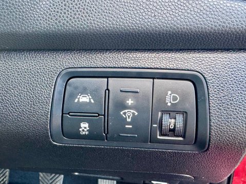 Hyundai i20 MPI PREMIUM SE NAV 20