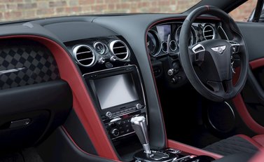 Bentley Continental Supersports 15