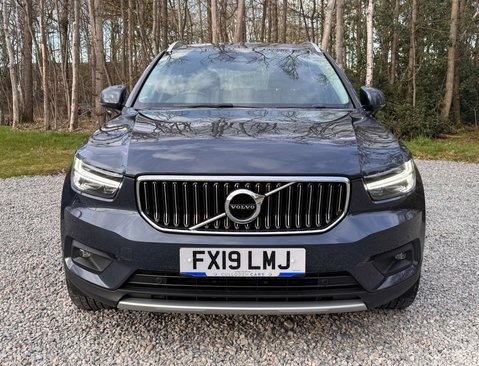 Volvo XC40 2.0 XC40 Inscription Pro D4 AWD Auto 4WD 5dr 14