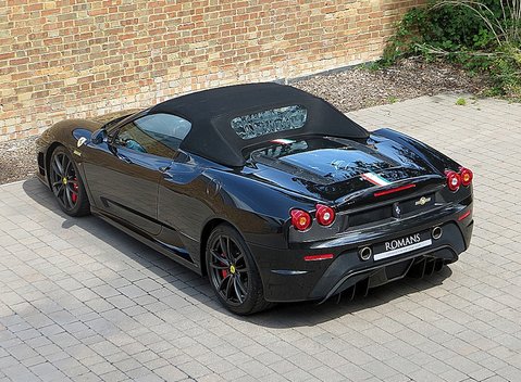 Ferrari 430 Scuderia Spider 16M 12