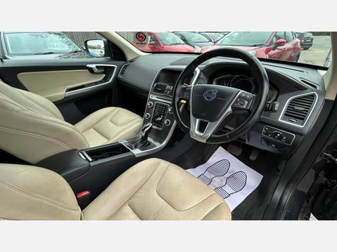 Volvo XC60 2.0 D4 SE Lux Auto Euro 6 (s/s) 5dr 15
