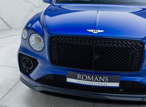 Bentley Bentayga V8 26