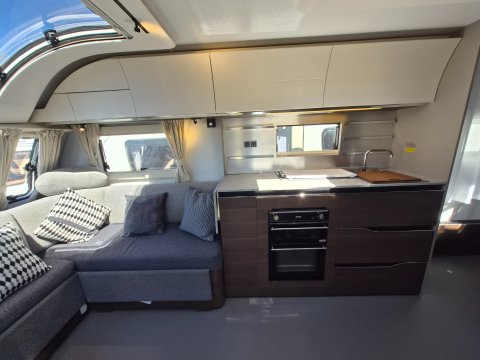 Adria Alpina 632 Mississippi 12