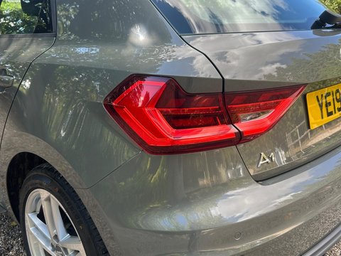Audi A1 1.5 TFSI 35 S line Sportback Euro 6 (s/s) 5dr 37