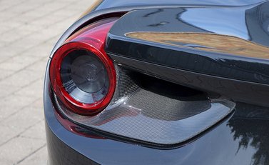 Ferrari 488 Spider 16