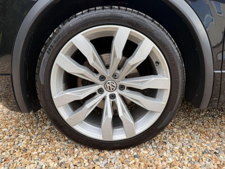 Volkswagen Tiguan 2.0 TDI BlueMotion Tech R-Line DSG 4Motion Euro 6 (s/s) 5dr 14