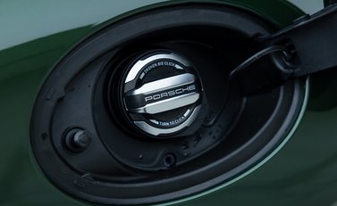 Porsche 911 GT3 TOURING (992.2) 34