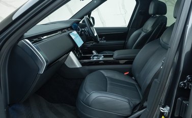 Land Rover Range Rover D350 AUTOBIOGRAPHY 21