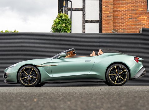 Aston Martin Vanquish Zagato Speedster 2