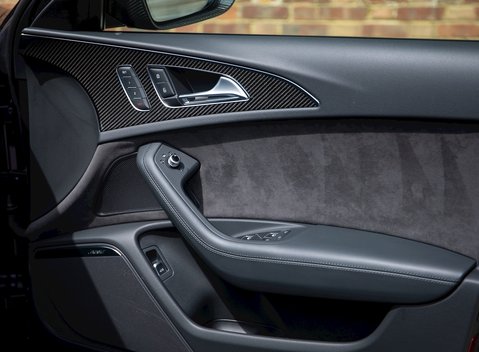 Audi RS6 Avant Performance 22