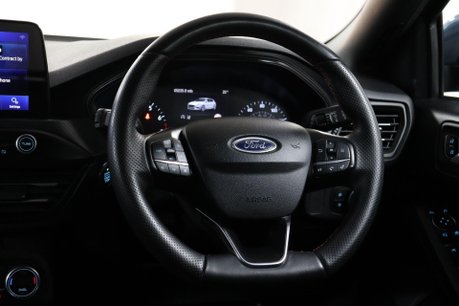 Ford Focus ST-LINE X 46