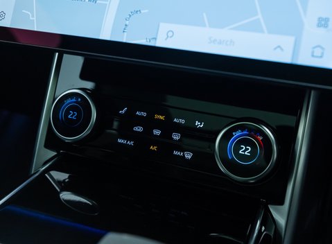 Land Rover Range Rover D350 AUTOBIOGRAPHY LWB 7 Seater 25