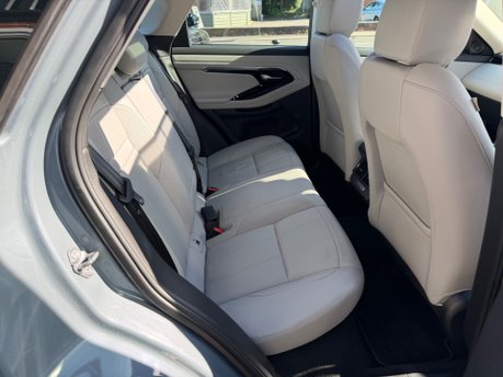 Land Rover Range Rover Evoque 2.0 D200 MHEV SE SUV 5dr Diesel Auto 4WD Euro 6 (s/s) (204 ps) 38