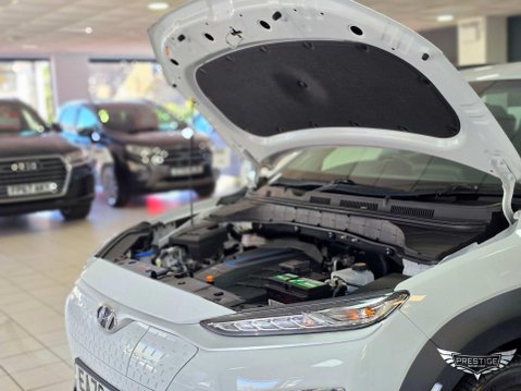 Hyundai KONA 39kWh SE SUV 5dr Electric Auto (10.5kW Charger) (136 ps) 97