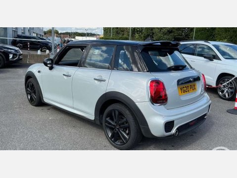 Mini Hatch 1.5 Cooper Sport Auto 5dr 2