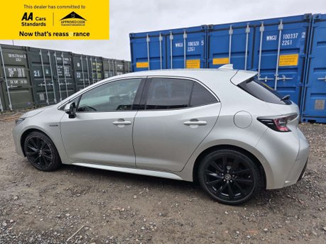 Toyota Corolla 2.0 VVT-h Excel Hatchback 5dr Petrol Hybrid CVT Euro 6 (s/s) (184 ps) 4
